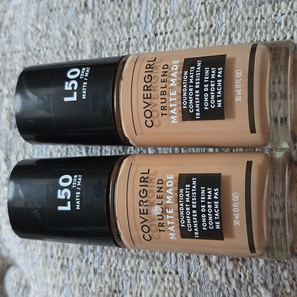 COVERGIRL BRAND TRUBLEND MATTE MADE FOUNDATION #L50 FAIR BEIGE BUNDLE OF 2